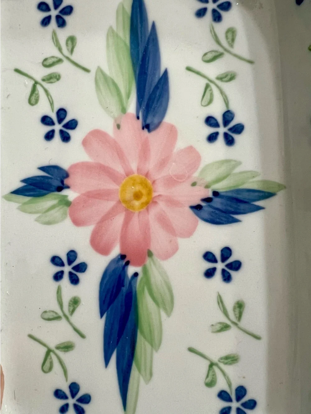 Small hand painted floral ceramic baking dish VTG